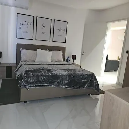 Apartamento Luxury Sea View St. Paul's Bay