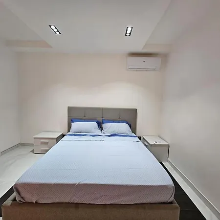 Apartment Luxury Sea View